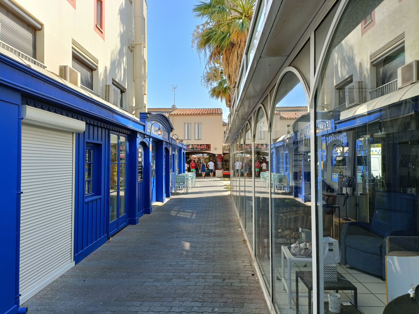 Agence immobilière commerciale équipe à Perpignan